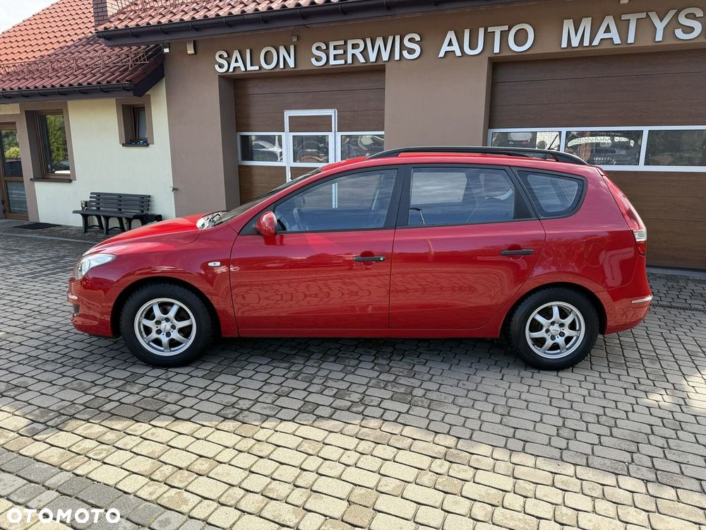 Hyundai i30 1.4 Base + EU5 - 11