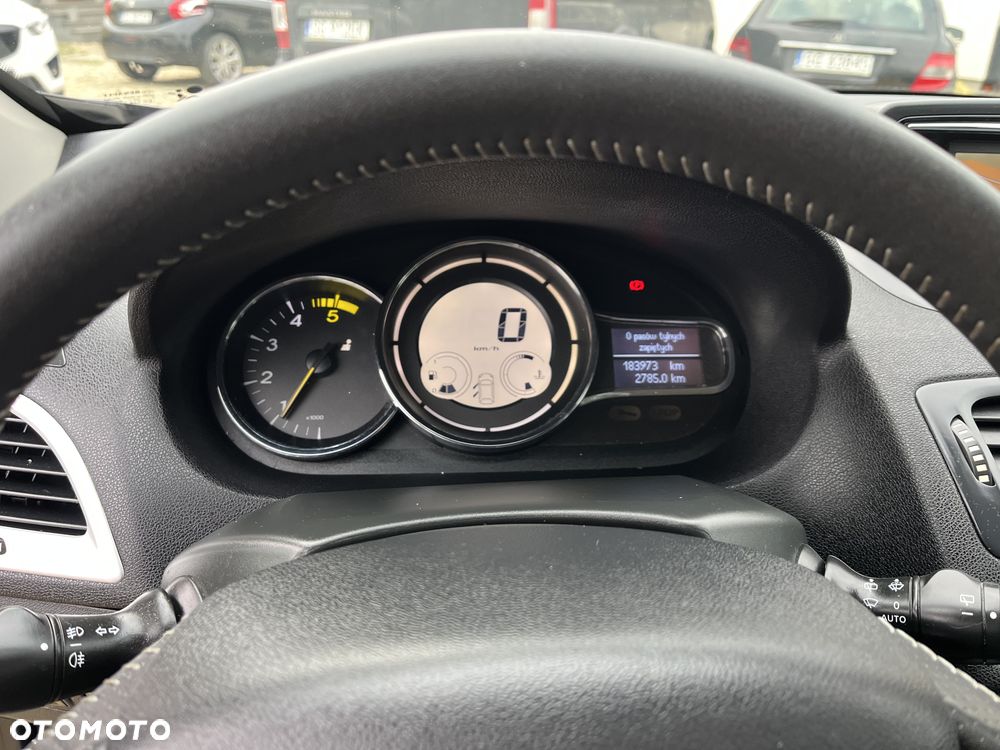 Renault Megane ENERGY dCi 110 Start & Stop LIMITED - 14