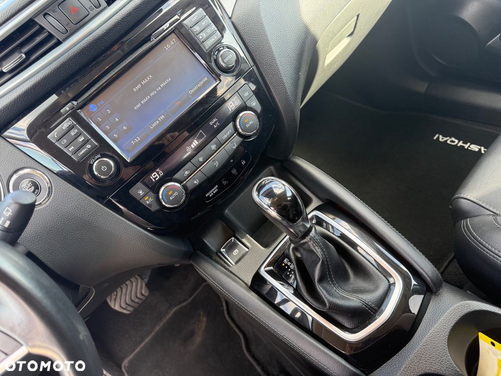Nissan Qashqai 1.6 DCi Tekna Xtronic EU6 - 15
