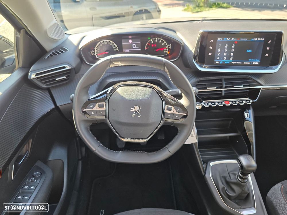 Peugeot 208 1.2 PureTech Active Pack - 8