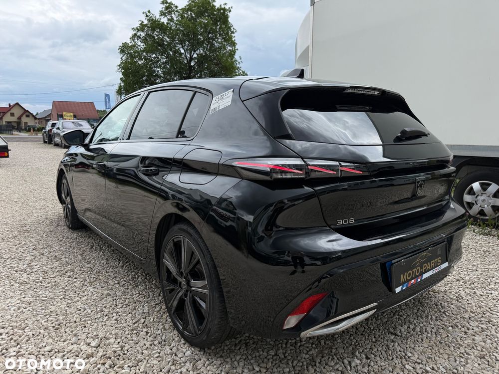Peugeot 308 - 1
