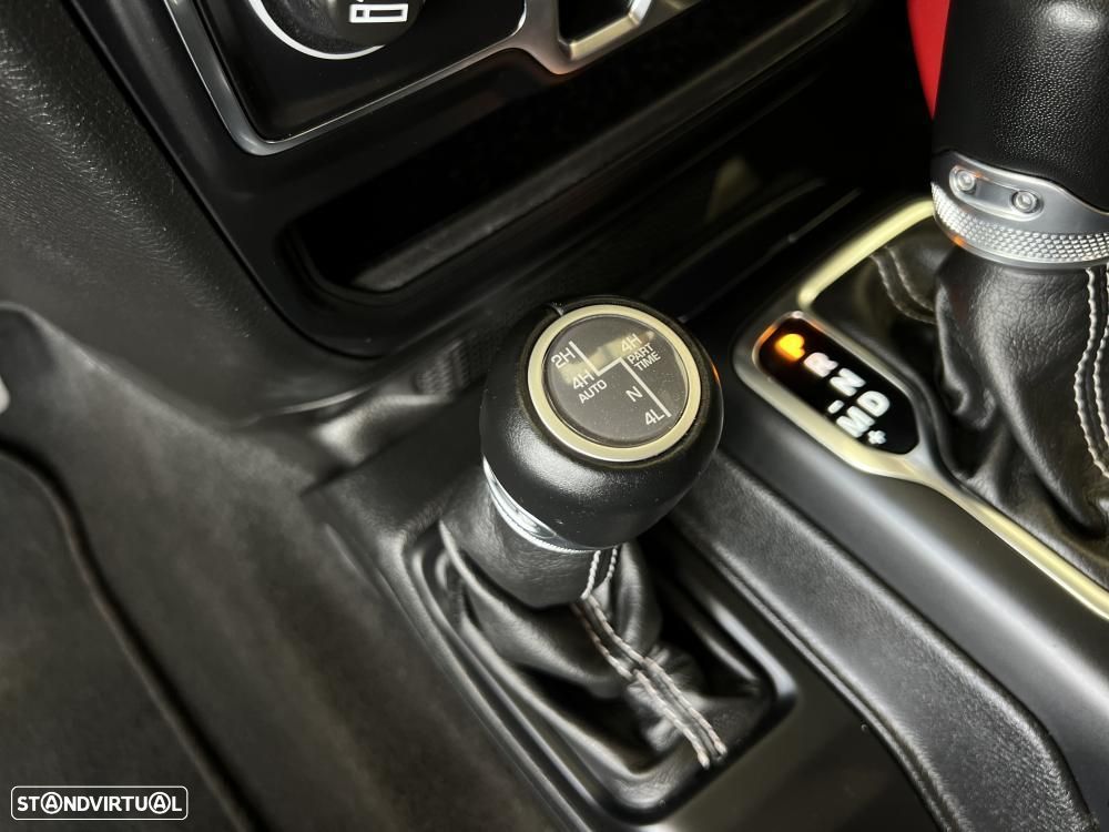 Jeep Wrangler Unlimited 2.0 TG 4xe Sahara - 24