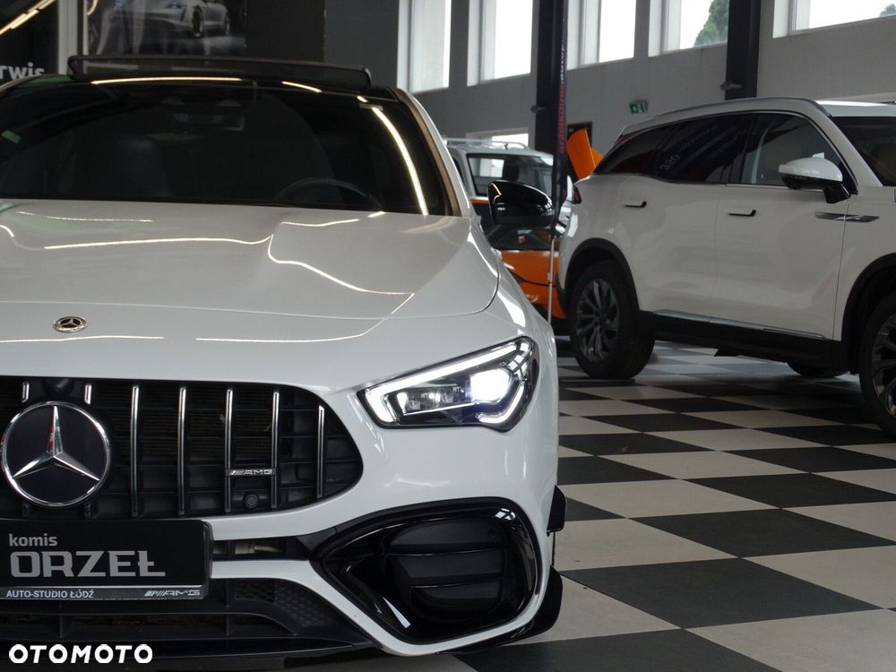 Mercedes-Benz CLA - 40