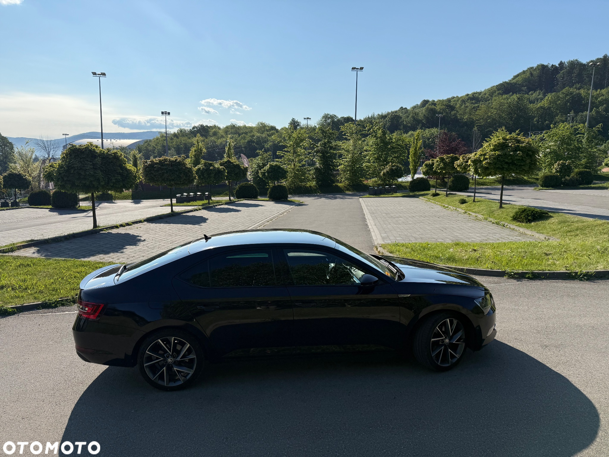 Skoda Superb 2.0 TSI Sportline DSG - 9