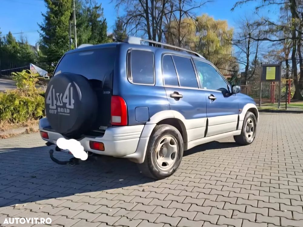 Suzuki Grand Vitara 2.0 TD - 3