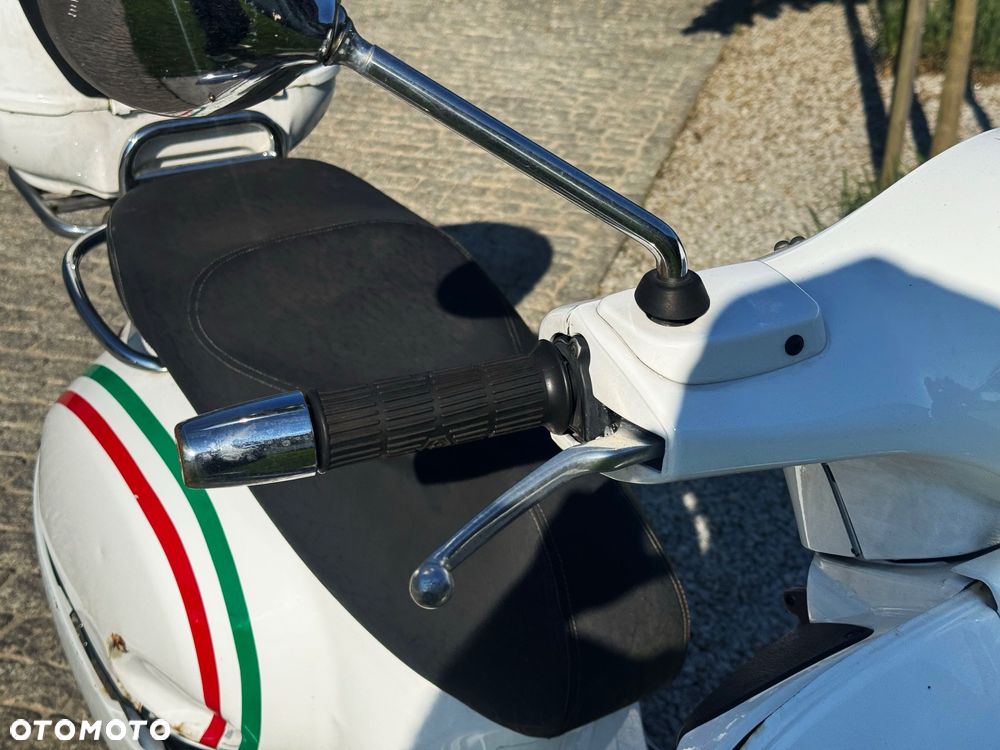 Vespa GTS - 12
