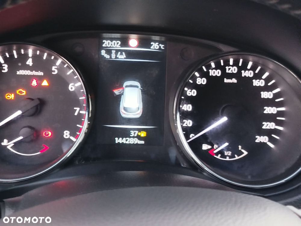 Nissan Qashqai 1.2 DIG-T Tekna EU6 - 10