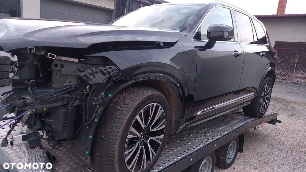 Volvo XC 90 - 4