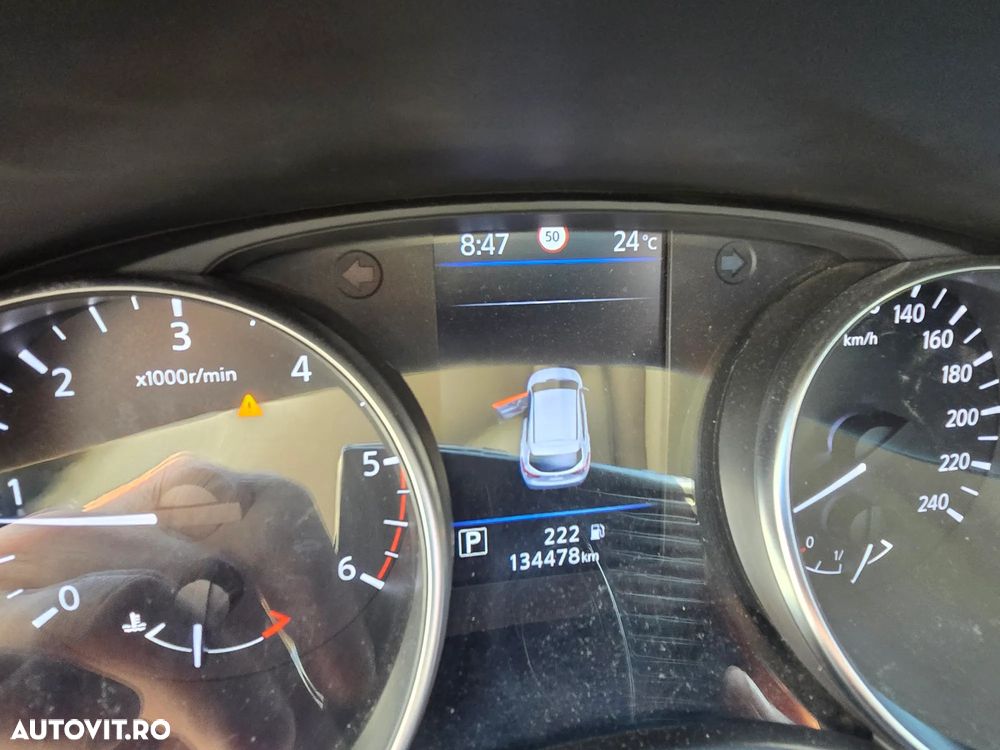 Nissan Qashqai 1.7 dCi Xtronic ALL-MODE 4x4i TEKNA+ - 31