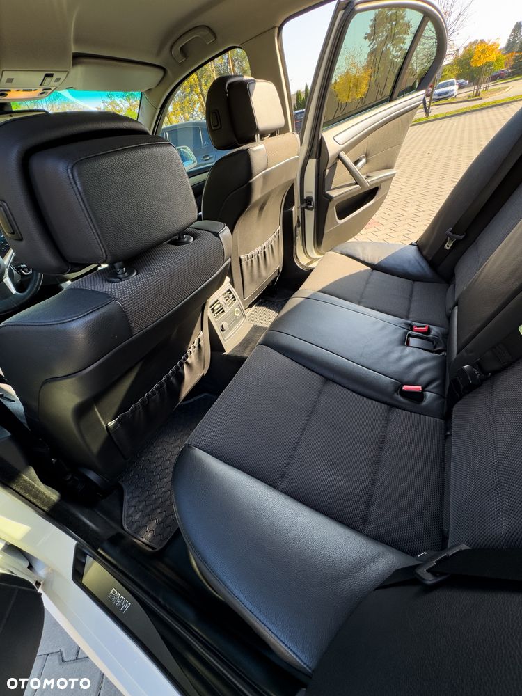 BMW Seria 5 - 15