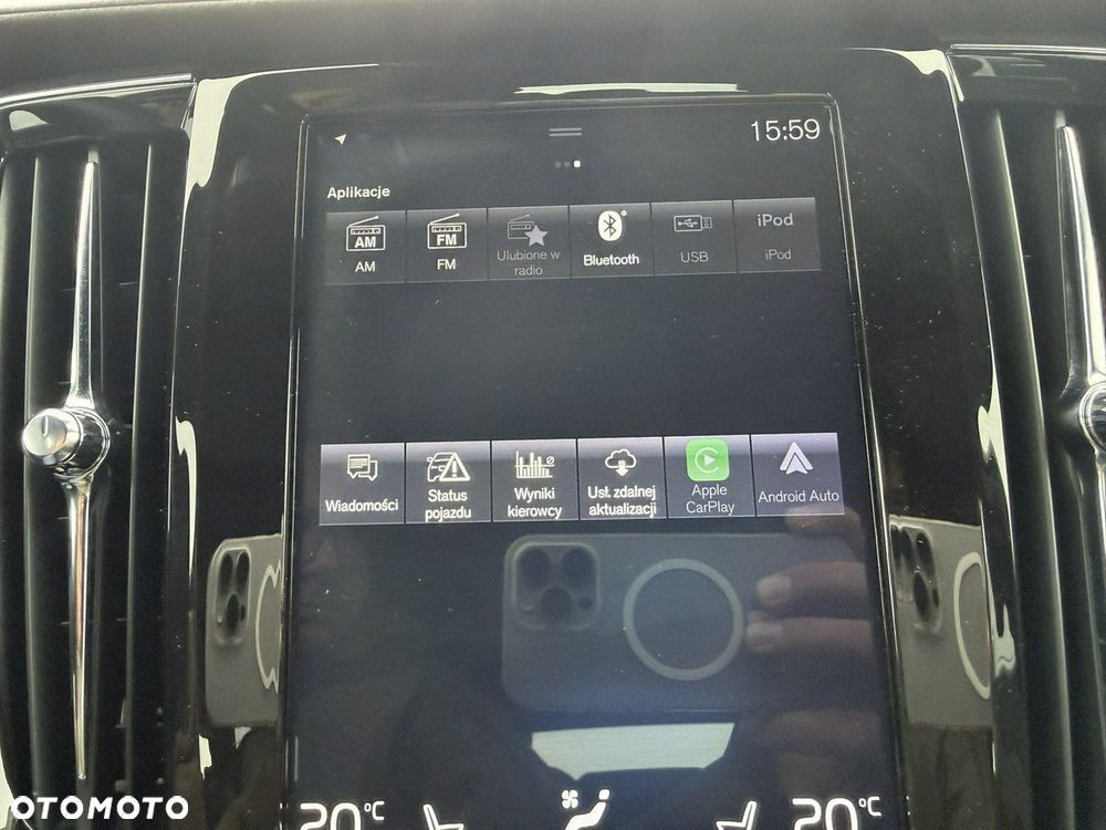 Volvo V90 D4 R-Design - 26