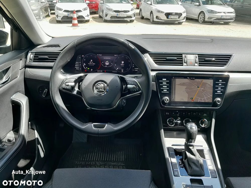 Skoda Superb 2.0 TDI SCR Style DSG - 11