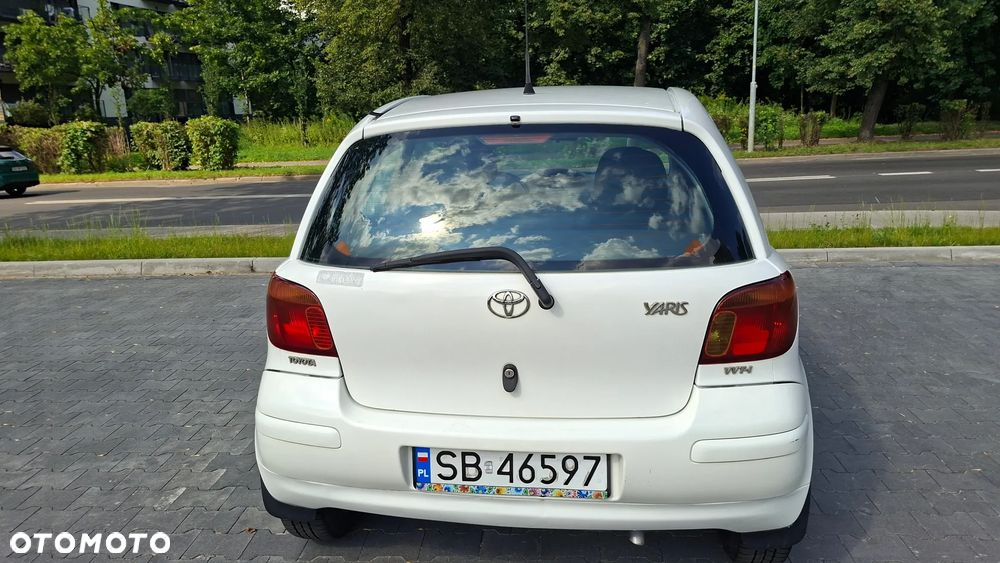 Toyota Yaris 1.3 Luna - 7