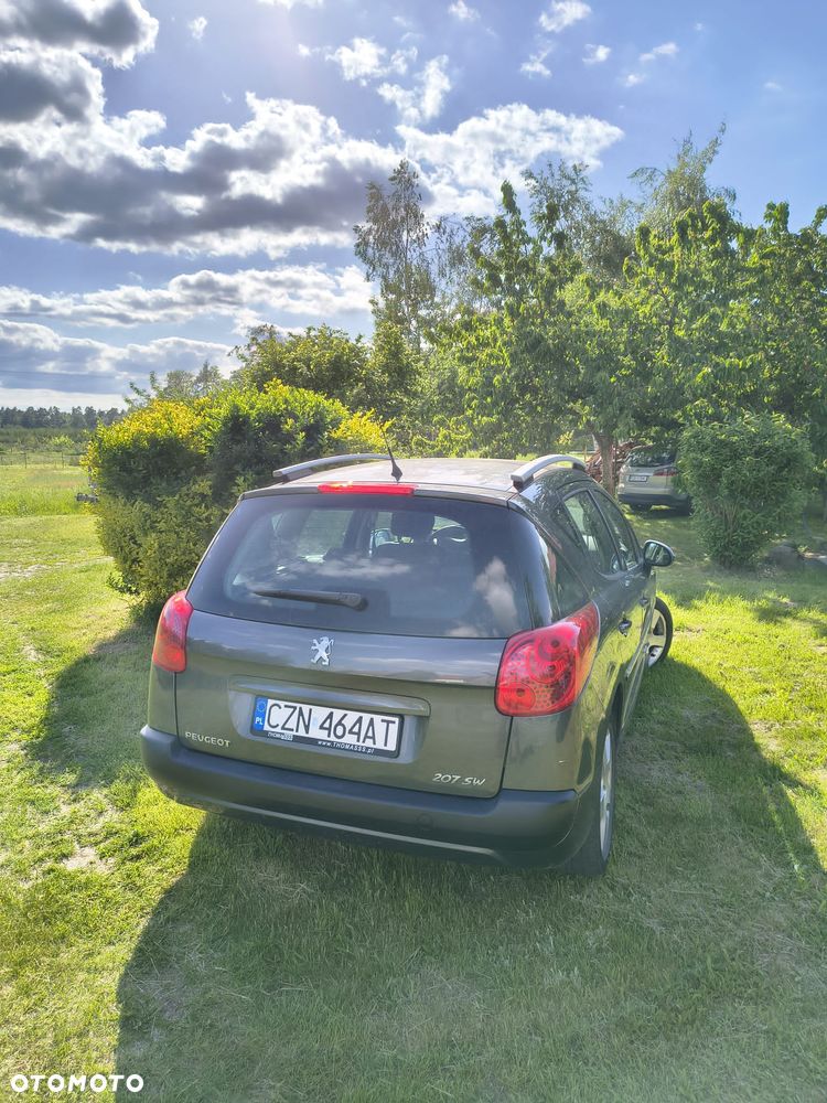 Peugeot 207 1.4 Trendy - 3