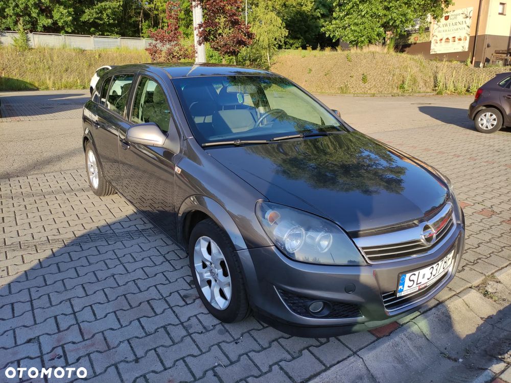 Opel Astra 1.7 CDTI Essentia - 9
