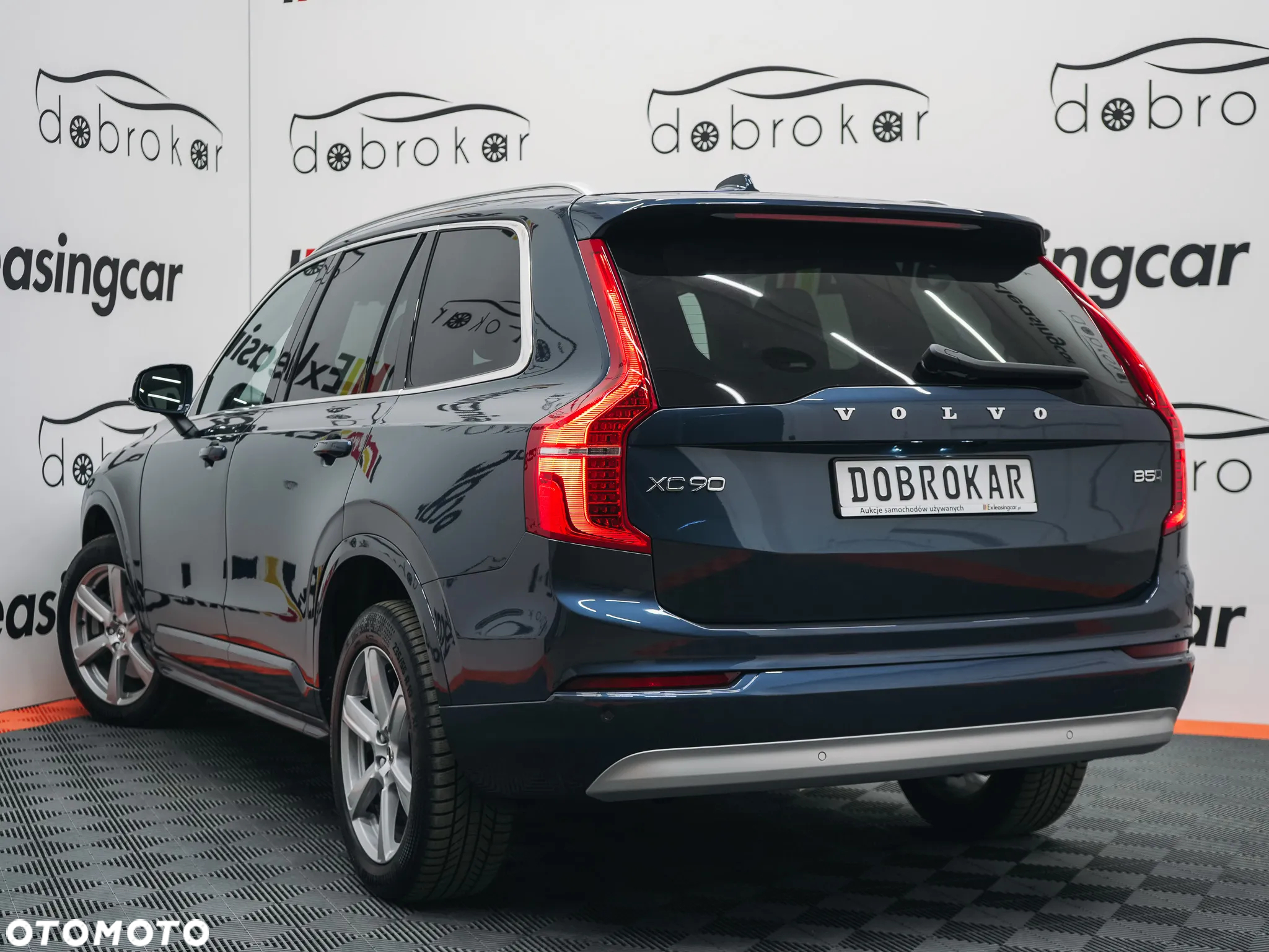 Volvo XC 90 B5 D AWD Geartronic Momentum Pro - 9