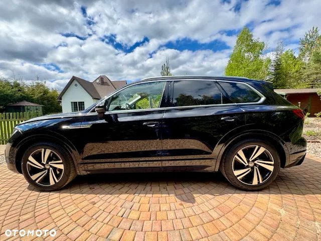Volkswagen Touareg 3.0 V6 TDI SCR 4Mot R-Line - 29