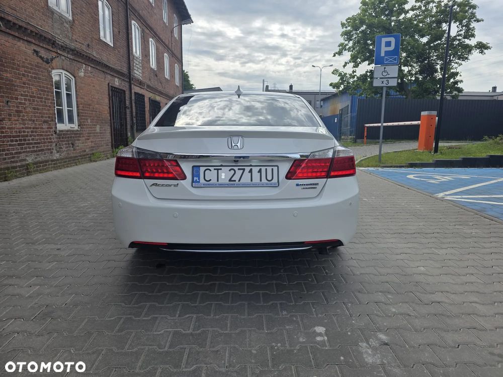 Honda Accord - 12