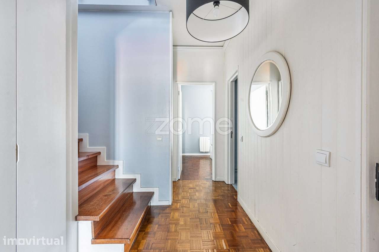APARTAMENTO T4+1 DUPLEX NA RUA LATINO COELHO - PORTO - Grande imagem: 5/42