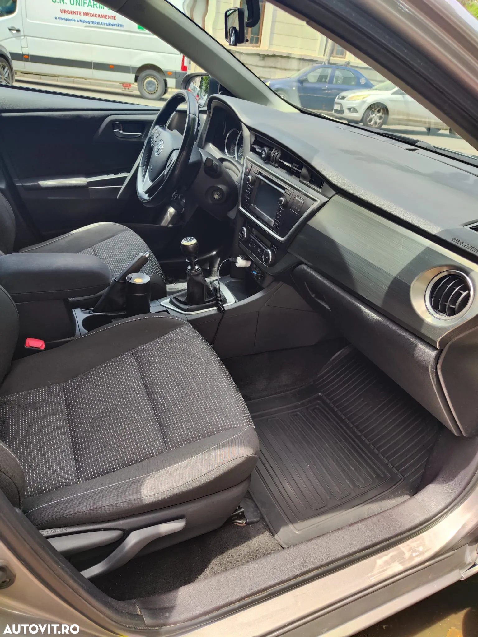 Toyota Auris 1.6 L Valvematic Luna - 10