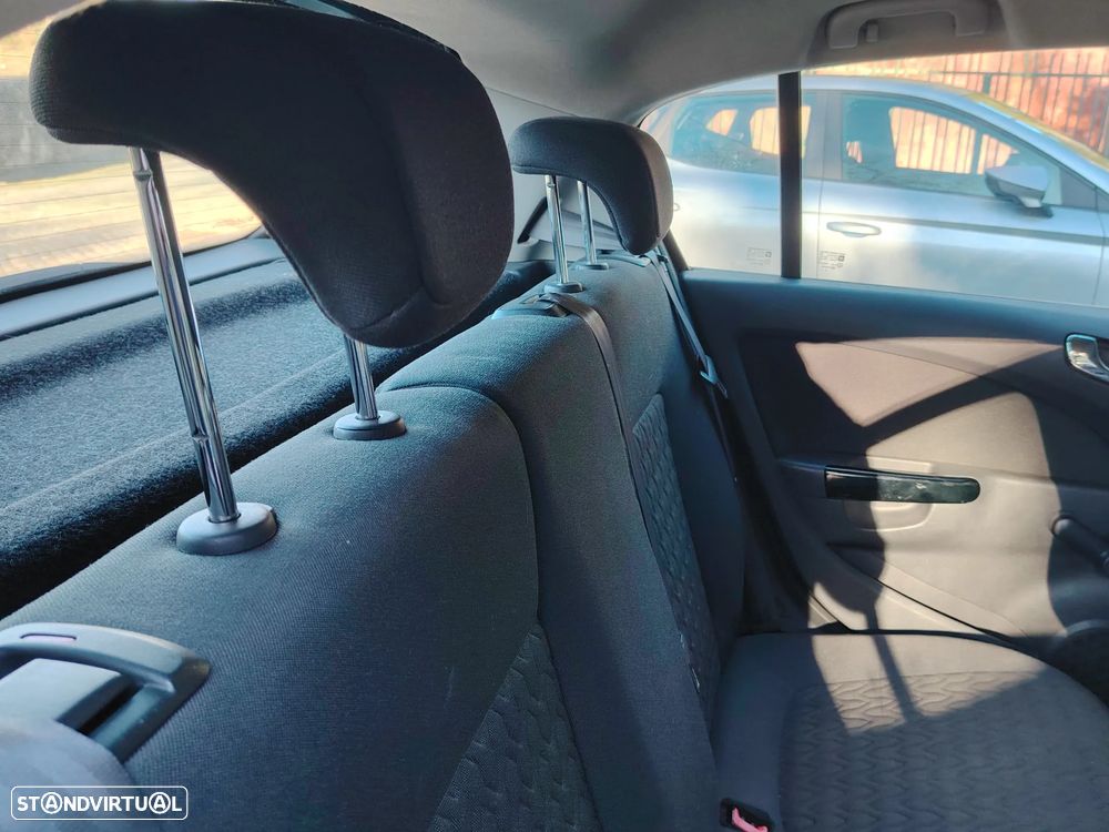 Opel Corsa 1.2 Enjoy FlexFuel - 11