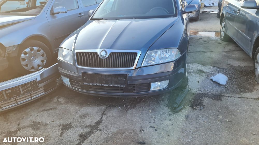 Dezmembrez Skoda Octavia 2 - 2