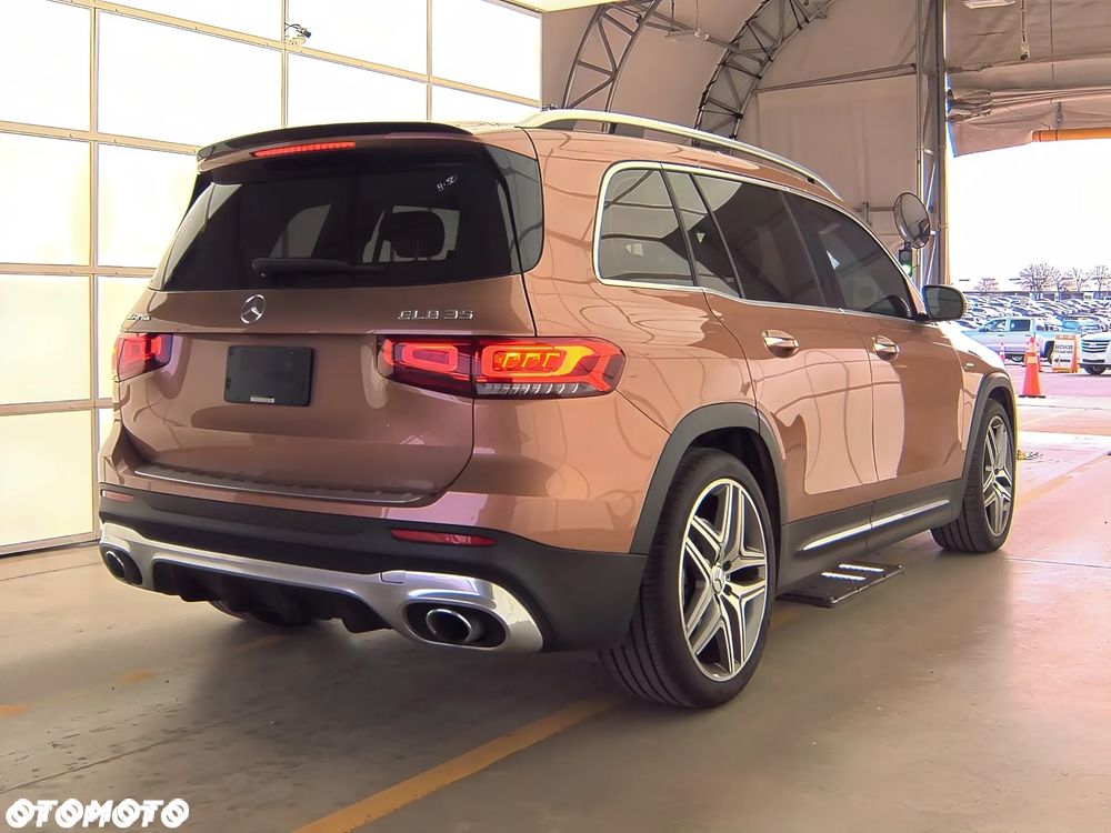 Mercedes-Benz GLB AMG 35 4-Matic - 3