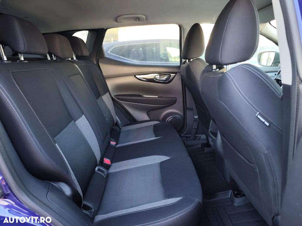 Nissan Qashqai 1.3 l MHEV X-Tronic 4WD N-Connecta - 15