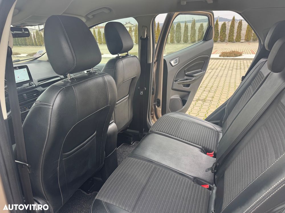 Ford EcoSport - 11