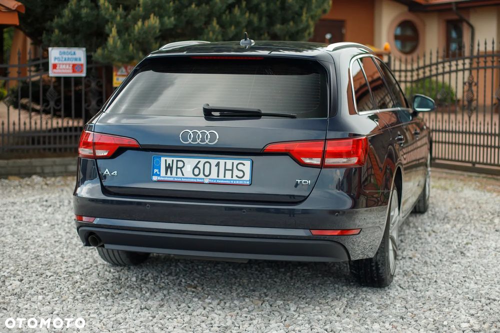 Audi A4 Avant - 12