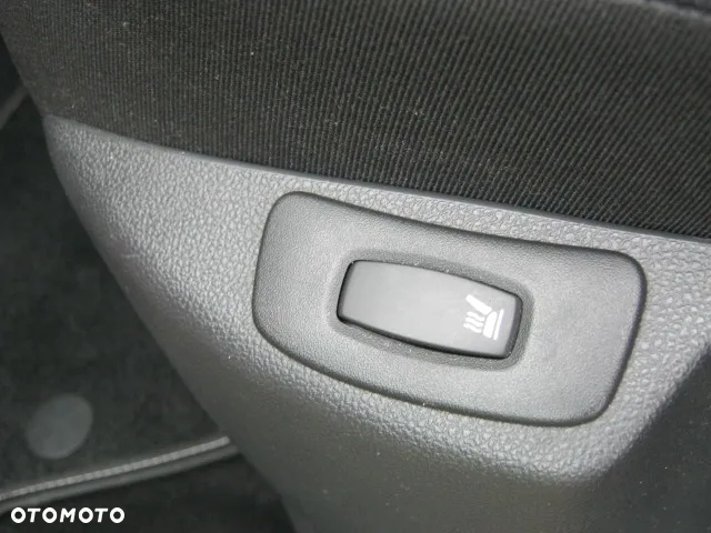 Renault Captur 1.5 dCi Limited EDC - 14