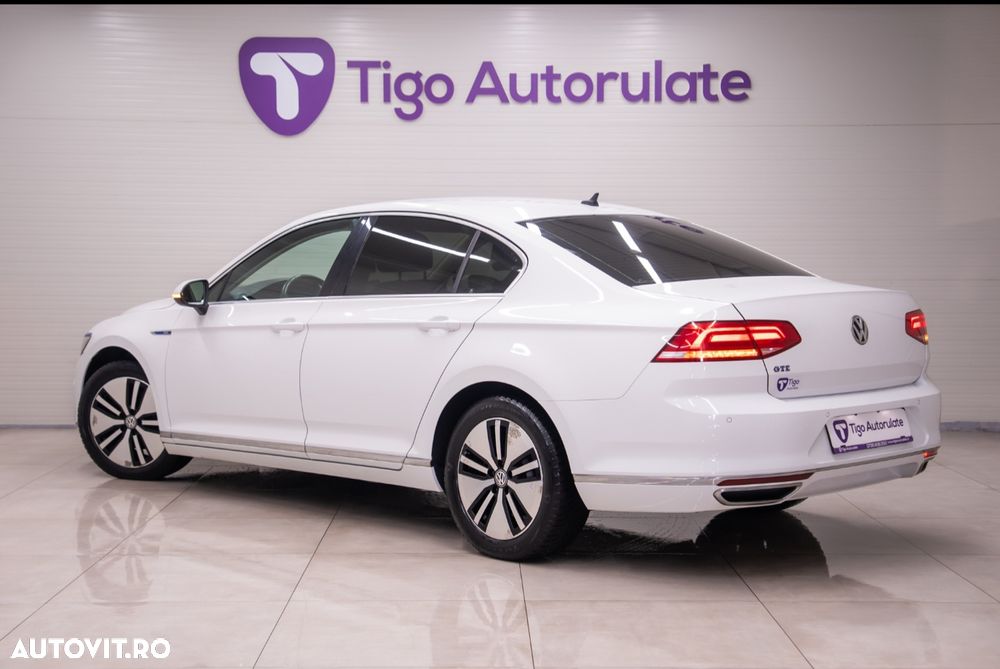 Volkswagen Passat - 3