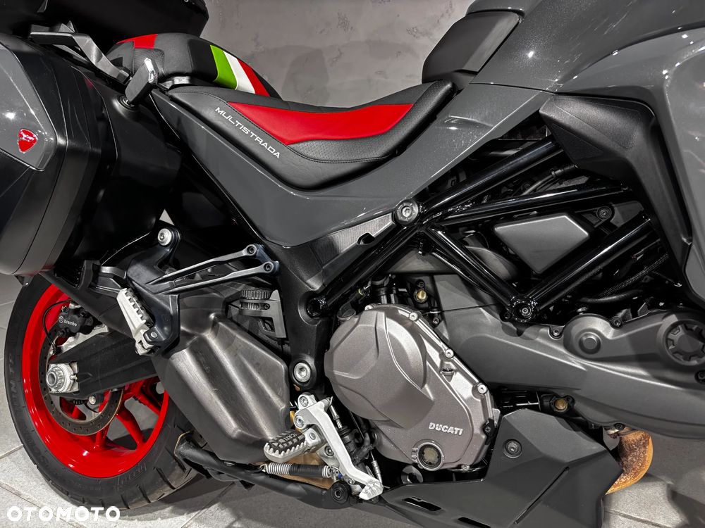 Ducati Multistrada - 9