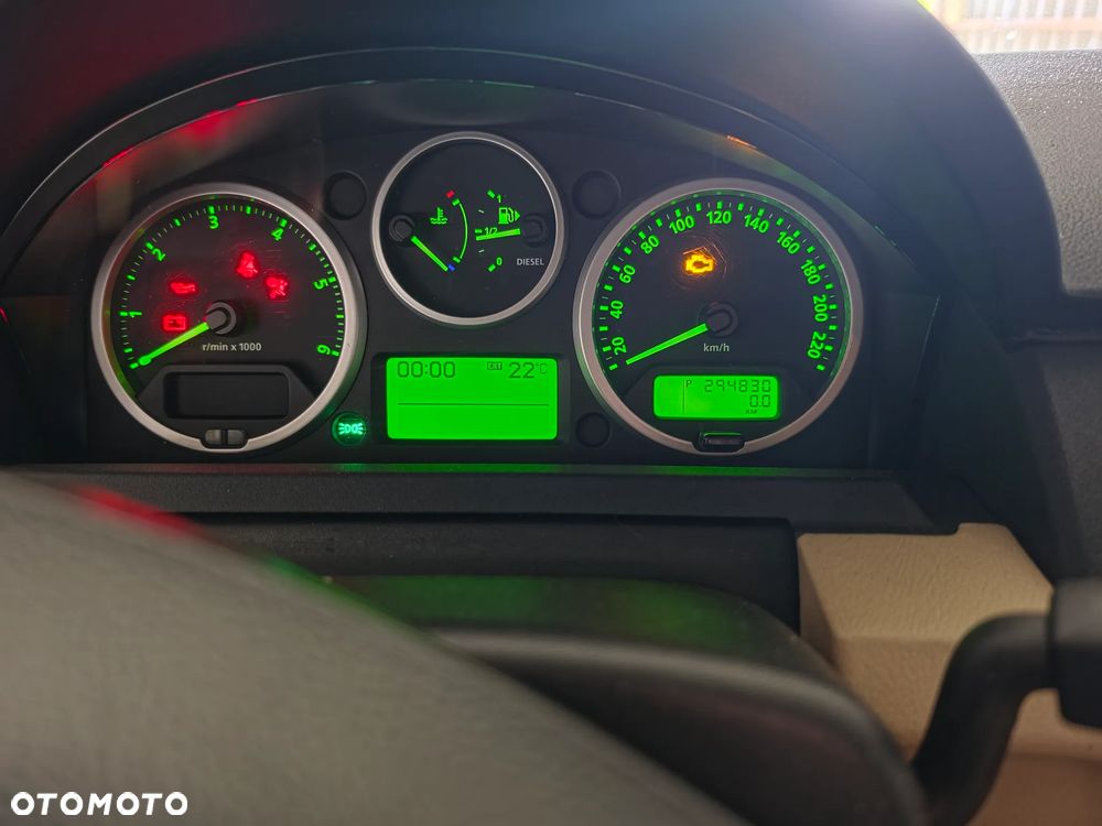 Land Rover Discovery TD V6 HSE - 11
