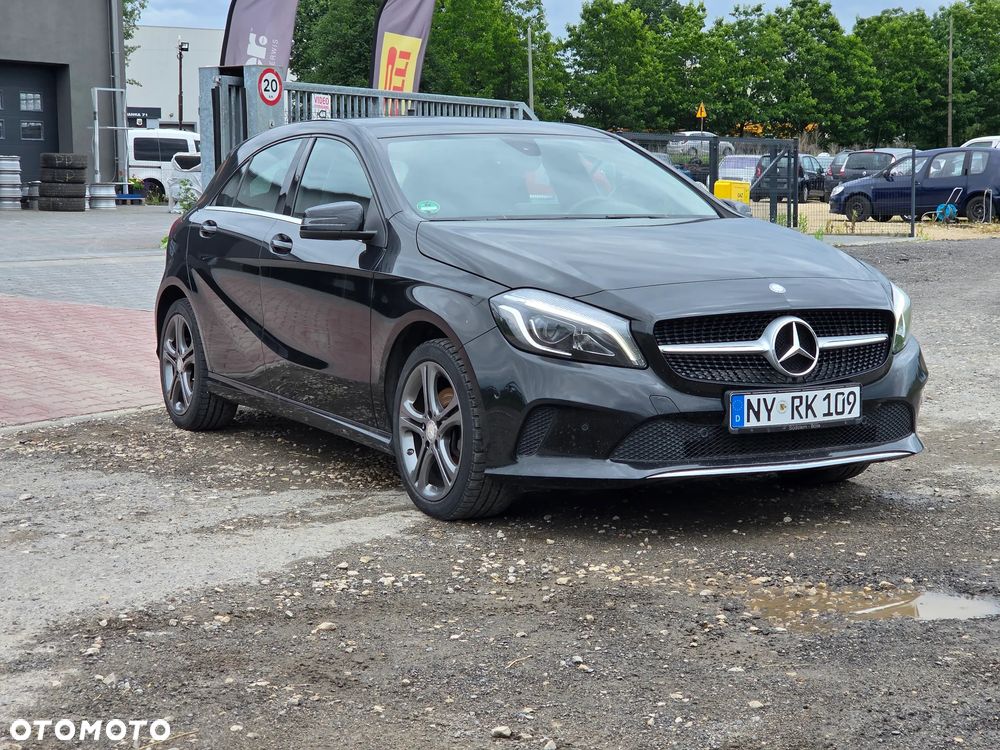 Mercedes-Benz Klasa A 200 Activity Edition - 3