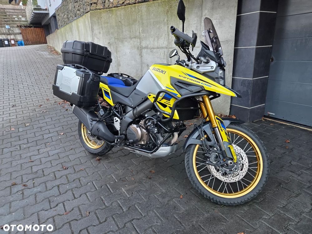 Suzuki V-STROM