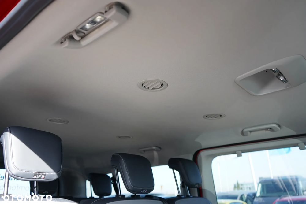 Volkswagen Caravelle 2.0 TDI L2 4Motion Style - 24