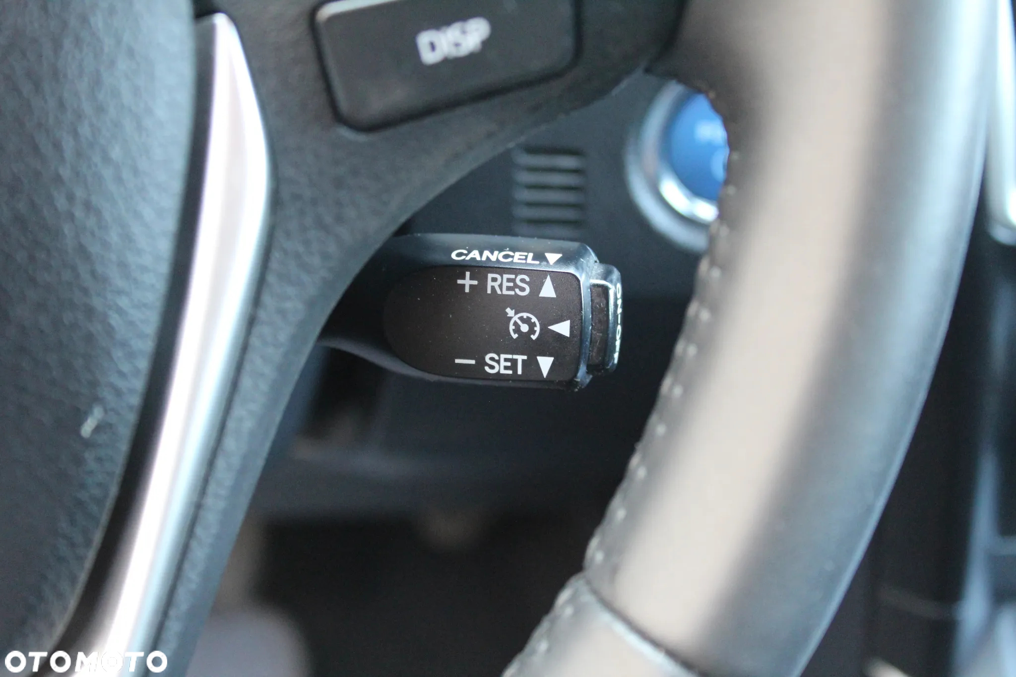 Toyota Auris 1.8 VVT-i Hybrid Automatik Touring Sports Design Edition - 23