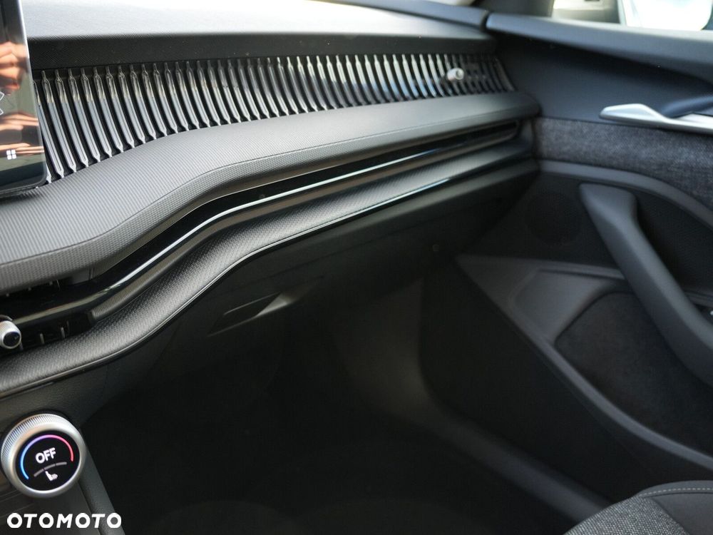 Skoda Superb 1.5 TSI mHEV Essence DSG - 30