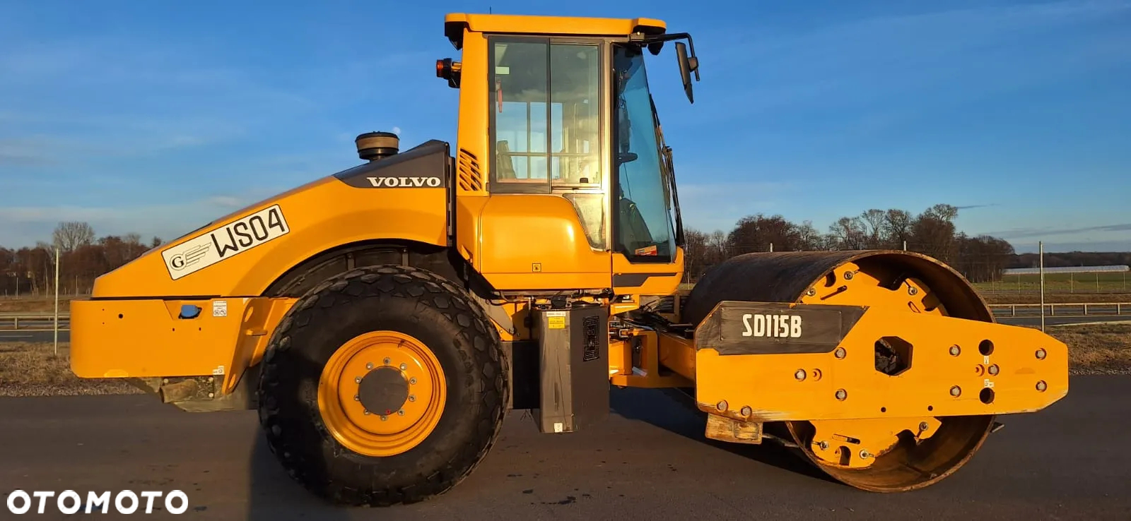 Volvo SD115B walec do robót ziemnych - 8