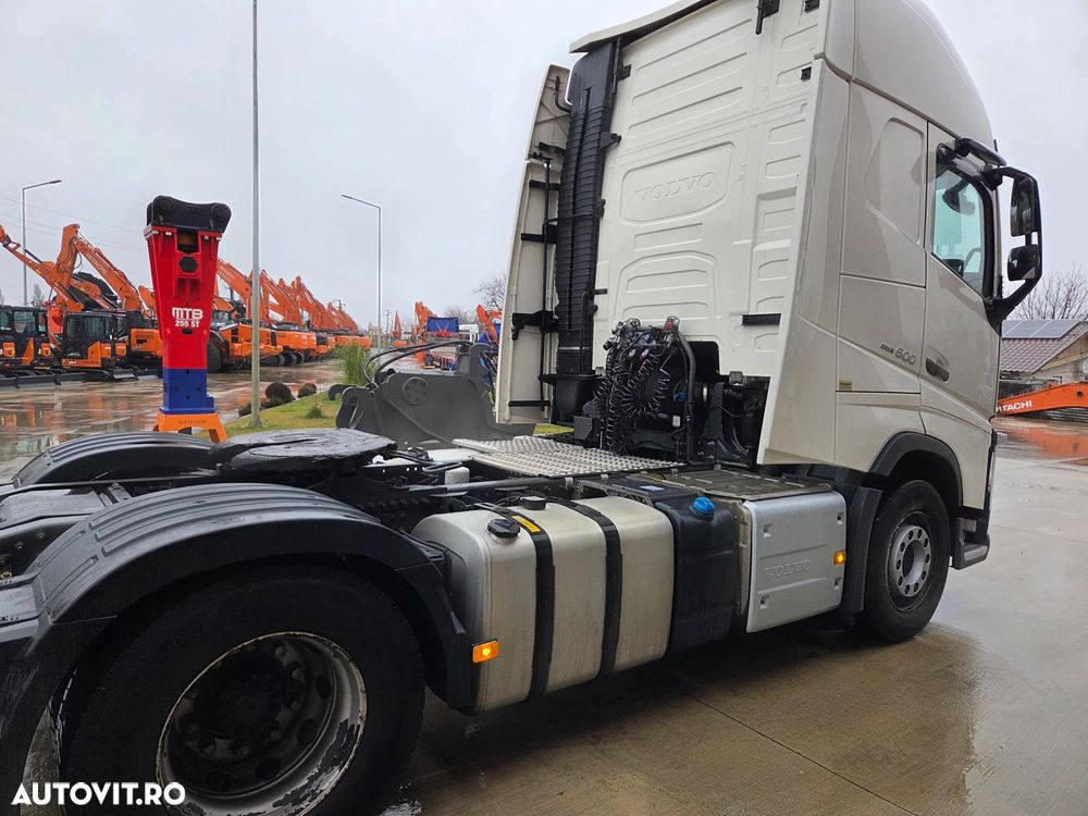 Volvo FH500, 2019, 640.248km, Automata, 2 rezervoare 1.175l, FRIGIDER, AER CONDITIONAT STATIONARE, balon puntea fata, aeropachet, rulata doar in GERMANIA, Carte identitate RAR, posibilitate leasing 3 ani-PROMOTIE 38.900 EUR+Tva - 14