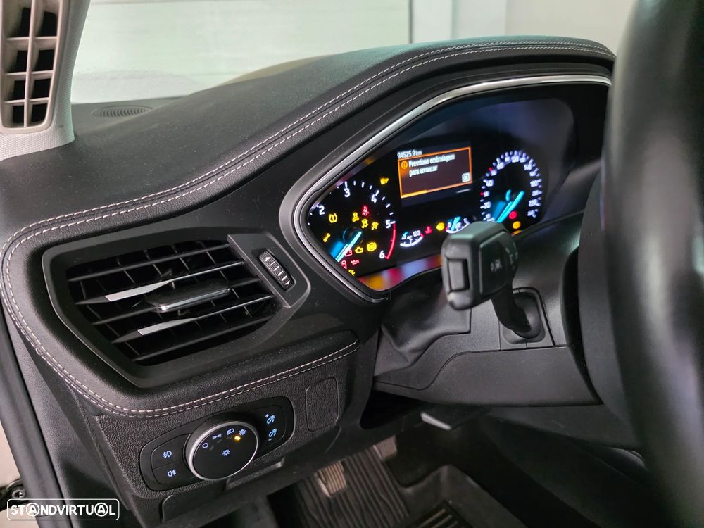 Ford Focus 1.5 TDCi ECOBlue Vignale - 41