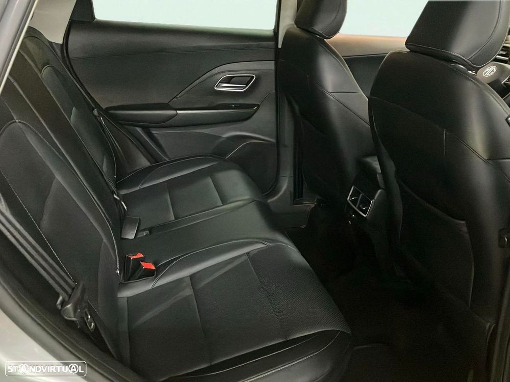 MG ZS 1.5 Hybrid+ Luxury - 16