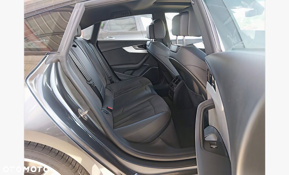 Audi A5 Sportback - 8