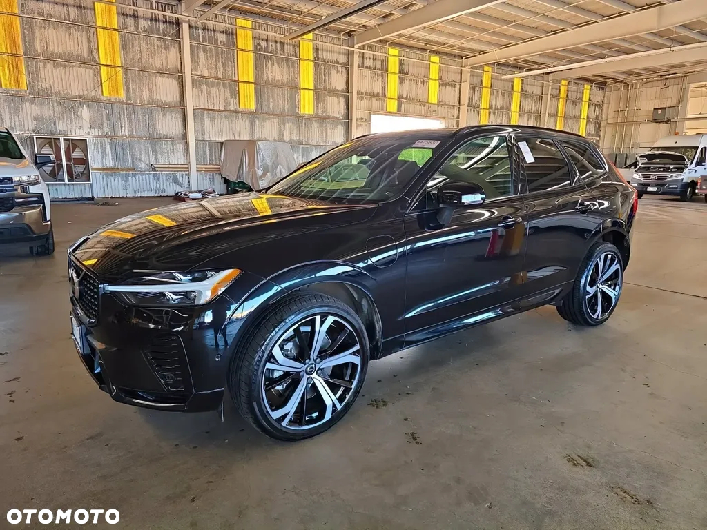 Volvo XC 60 T8 AWD Plug-In Hybrid R-Design