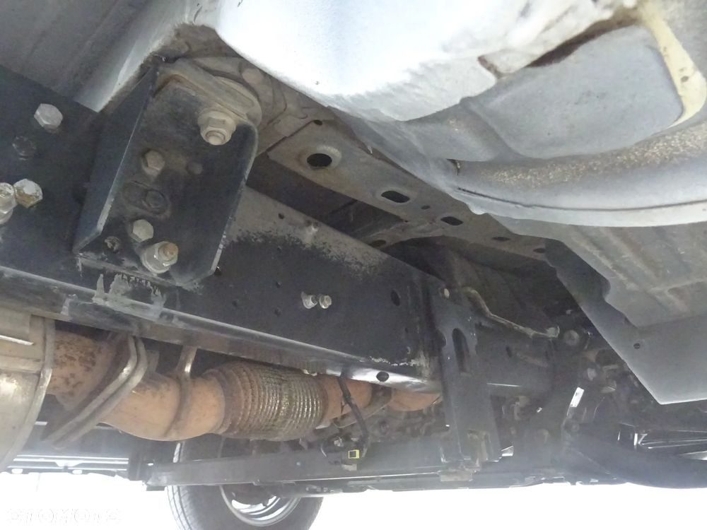 Iveco 35c16 Wywrotka 148tys km Klima Hak Super Stan Oryginał 160KM - 9