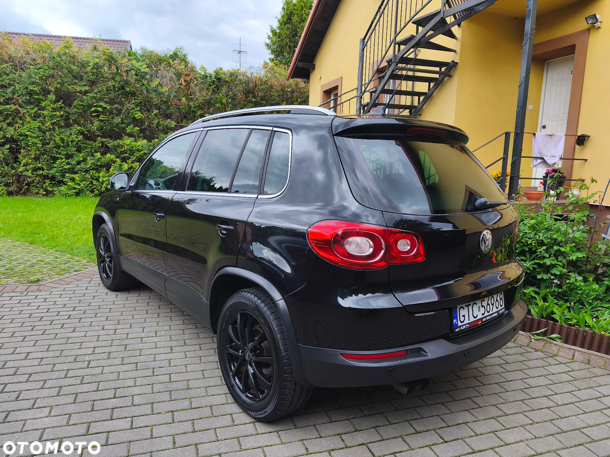 Volkswagen Tiguan - 5