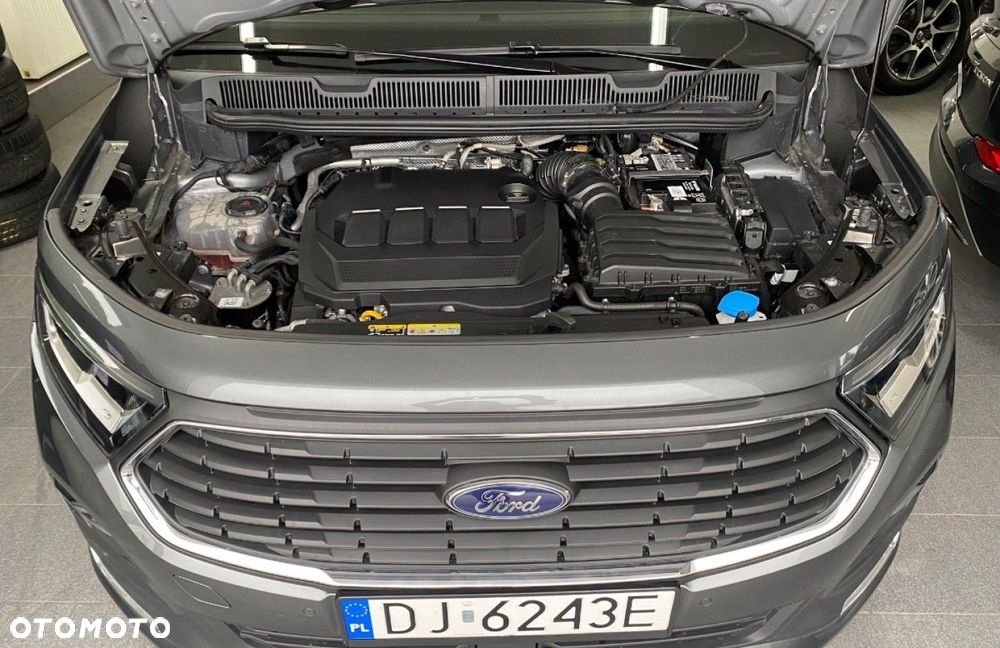 Ford Tourneo Connect - 16