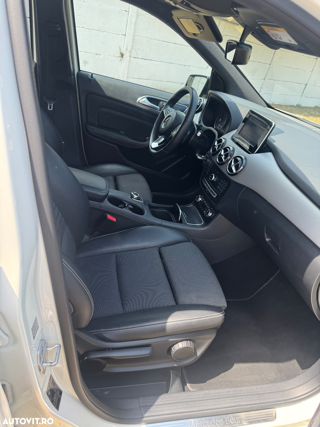 Mercedes-Benz B 180 d 7G-DCT Style - 14