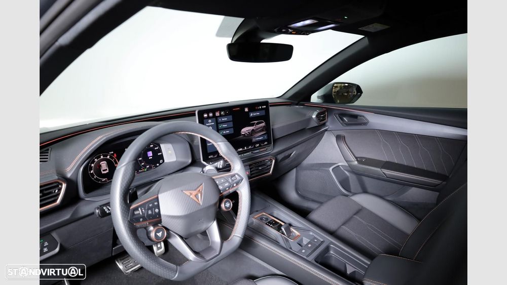 Cupra Leon ST 1.5 eTSI DSG - 9